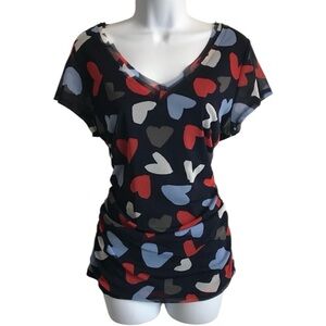 🔴 4/$15 INC Women’s XL Multi Red Blue Heart Pattern V-Neck SS Mesh Top in EUC